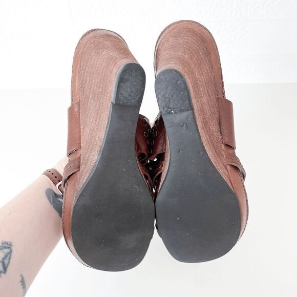 Arnold Churgin Womens Studded Leather Slide Wedge Sandals Brown Size 7.5 - Picture 2 of 7